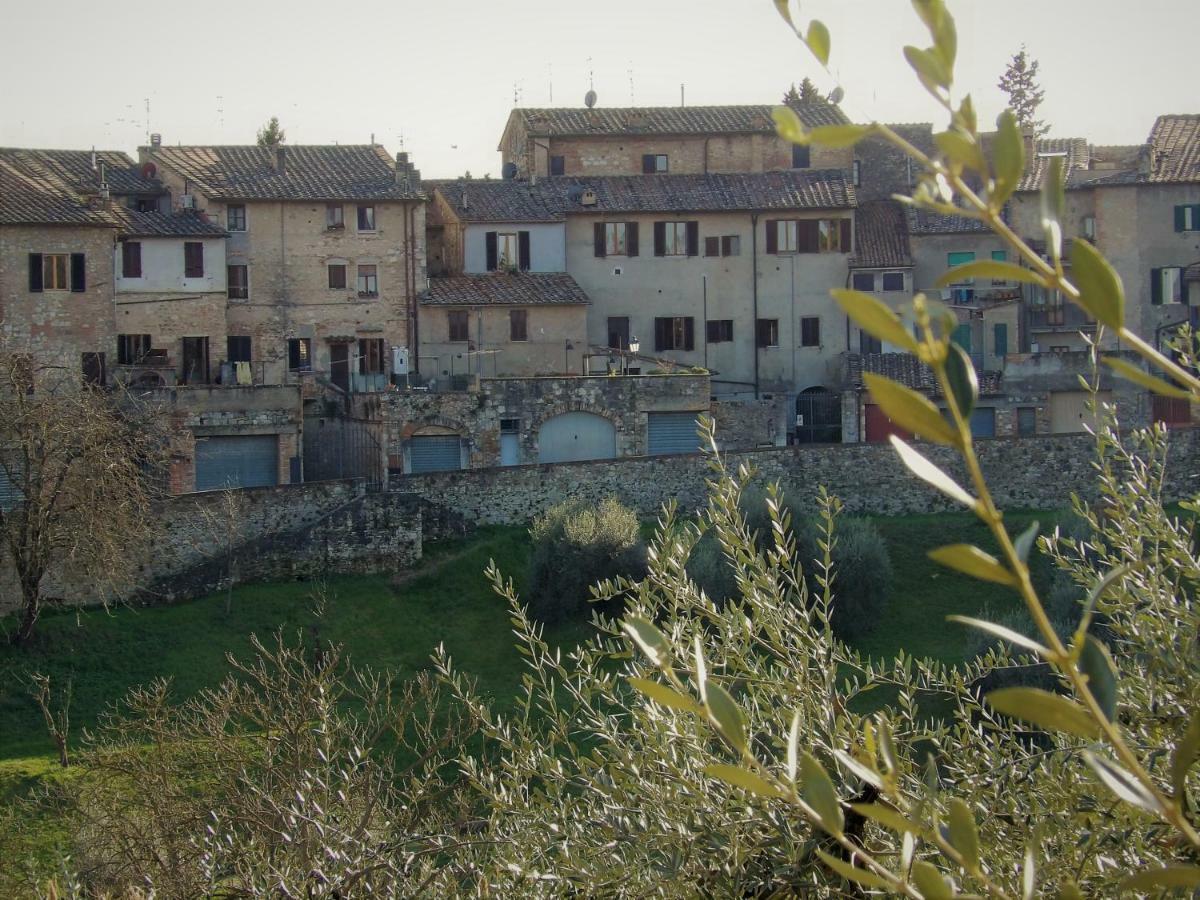 Cheap Apartment In The Old Village Colle di Val d'Elsa Exterior photo